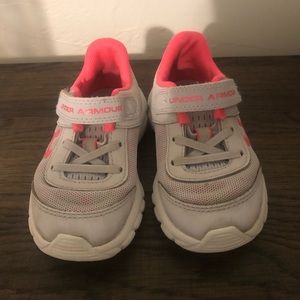 Toddler girls Under Armour shoes